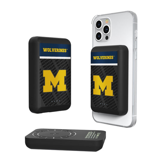 Michigan Wolverines Endzone Plus 5000mAh Magnetic Wireless Charger